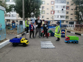 РЕЙД "РОДИТЕЛЬСКОГО ПАТРУЛЯ" РЕЙД "РОДИТЕЛЬСКОГО ПАТРУЛЯ".