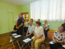 ЛИТЕРАТУРНЫЙ КОНКУРС ЧТЕЦОВ ПО ПДД ЛИТЕРАТУРНЫЙ КОНКУРС ЧТЕЦОВ ПО ПДД.