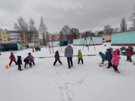ЗИМНИЕ ПРОГУЛКИ ЗИМНИЕ ПРОГУЛКИ.