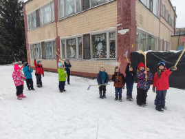 ЗИМНИЕ ПРОГУЛКИ ЗИМНИЕ ПРОГУЛКИ.