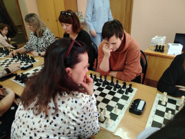 шахматы шахматы.