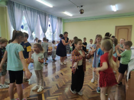 НАШИ ДОБРЫЕ СОСЕДИ НАШИ ДОБРЫЕ СОСЕДИ .
